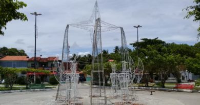 Mesmo com o fim do ciclo Natalino iluminação continua em toda Camaçari 3