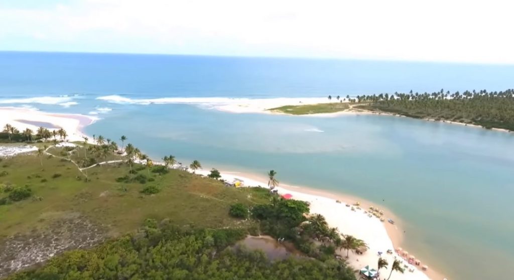 Conheça as maravilhas de Barra do Jacuípe no Litoral Norte 1