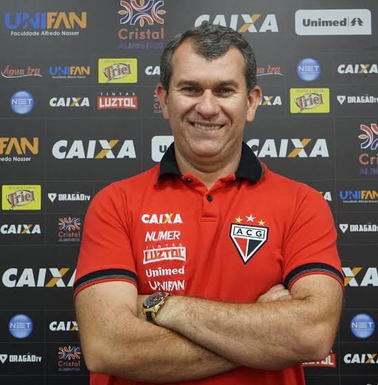 Vitória anuncia novo técnico um dia depois de despedir Chamusca 1