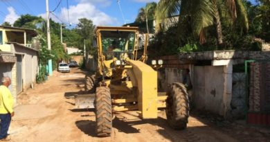 Obra de pavimentação asfáltica sem drenagem pode continuar provocando alagamentos na Orla 4