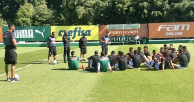 Vitória tenta reabilitação na série B do Campeonato Brasileiro diante do Oeste(SP) 3