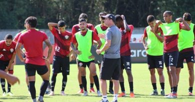 Vitória treina forte buscando a reabilitação na série B 2