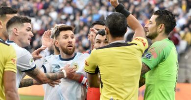 Messi se revolta com a Copa América e não aceita a medalha de 3° lugar 4