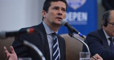 Moro edita portaria para deportar 'pessoas perigosas' 5