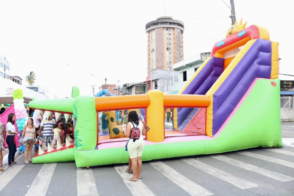 Festa do Dia das Crianças trás mudanças e cria um mundo de fantasias em Camaçari 1