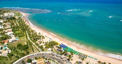 Praia de Guarajuba recebe certificado ambiental internacional de Bandeira Azul neste sábado 3