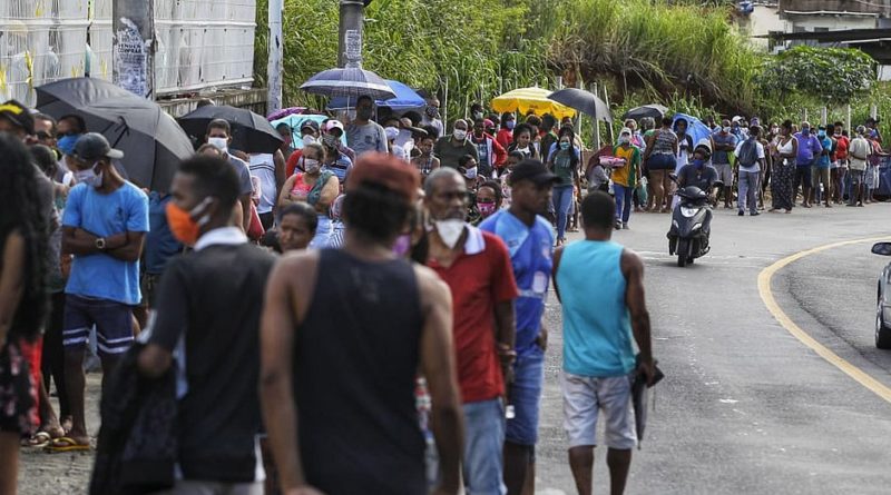 Tentando amenizar as longas filas, Caixa amplia horário de atendimento a partir de segunda 1