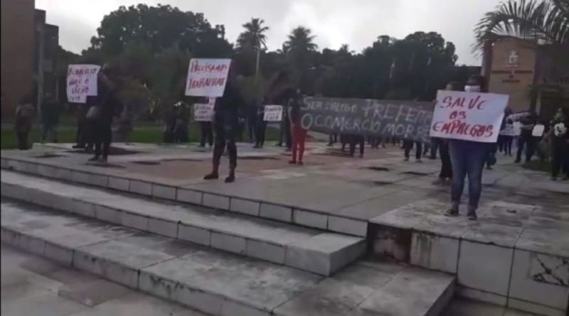 Comerciantes de Camaçari faz manifestação pela reabertura do comércio 1