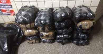 Advogado é flagrado transportando 21 kg de maconha na região de Arembepe 3