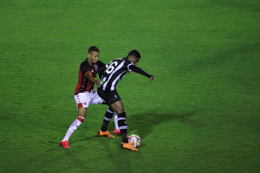 Vitória soma primeiro ponto no Brasileirão jogando como visitante 1