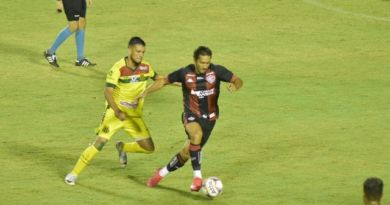 Com gol de Thiago Carleto, Vitória bate o Sampaio Corrêa e larga bem na Série B 2