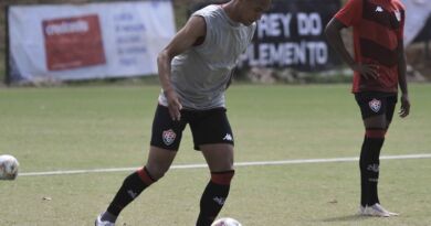 Vitória teve nesta quarta-feira (9) o penúltimo dia de preparação para a partida contra o Cruzeiro 2