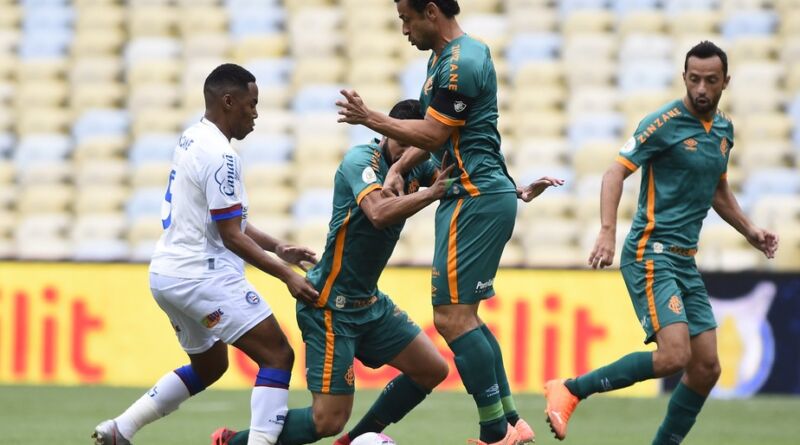 De pênalti, Fluminense bate o Bahia no Maracanã 1