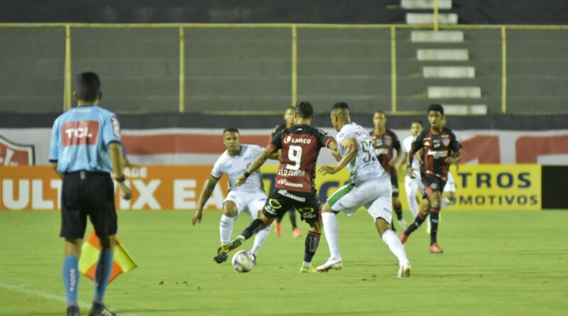 Vitória cede empate no Barradão e permanece na 13ª colocação 4