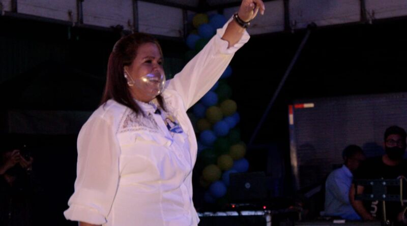 Cristiane Bacelar mostra força política durante evento em Camaçari 1