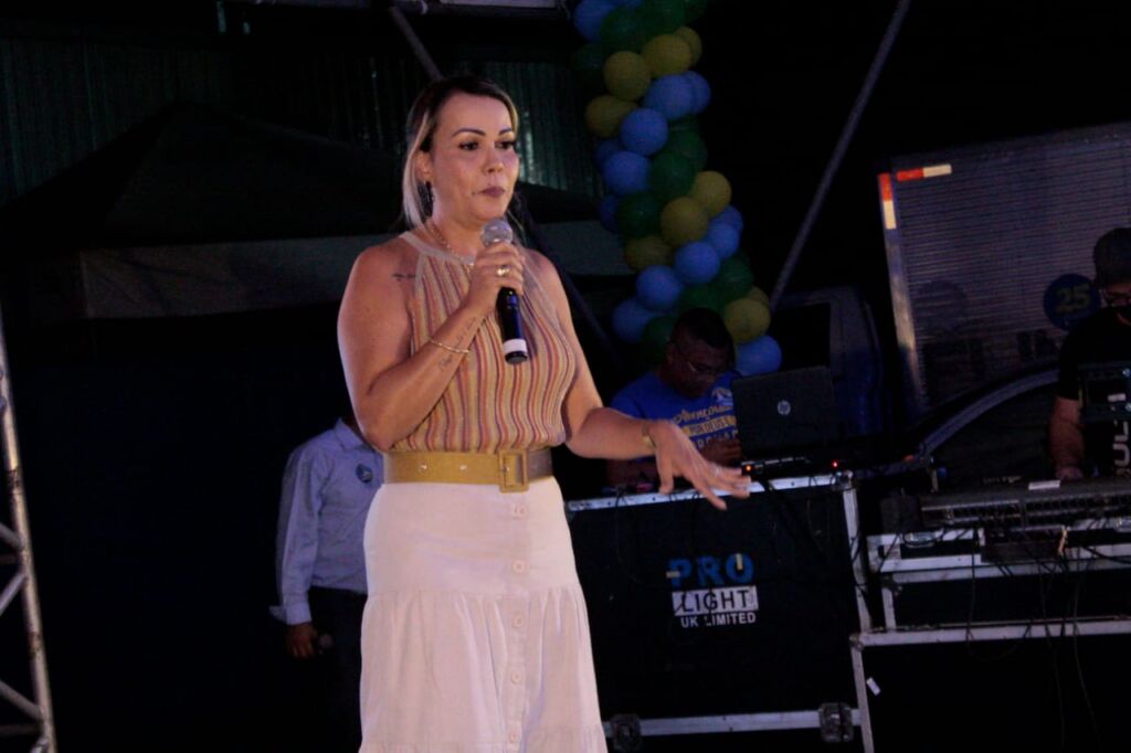 Cristiane Bacelar mostra força política durante evento em Camaçari 3