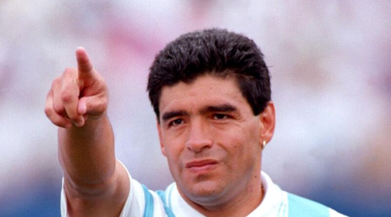 Morre Diego Maradona após parada cardiorrespiratória 1