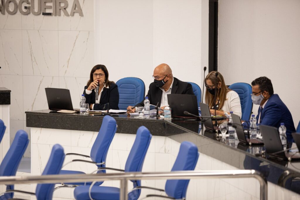 Audiência Pública na Câmara de Camaçari apresenta orçamento da LOA 2021 1