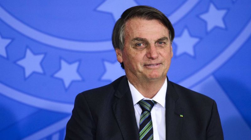 Bolsonaro assina decreto de indulto natalino 1