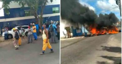 Trabalhadores realizam protesto contra demissão em massa na gestão de Moema Gramacho (PT) 4