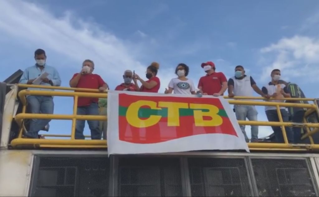 Palco petista marca Assembleia da Ford na manhã desta segunda (8) 1