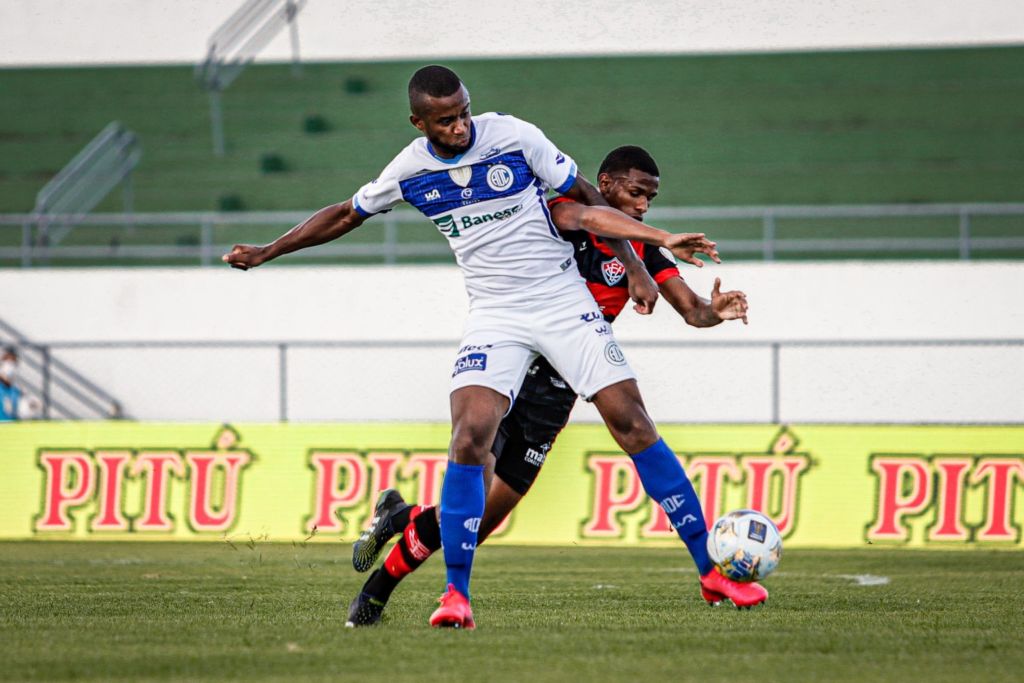 Copa do Nordeste: Vitória fica no empate sem gols contra o Confiança e segue em passos lentos na tabela de classificação 1