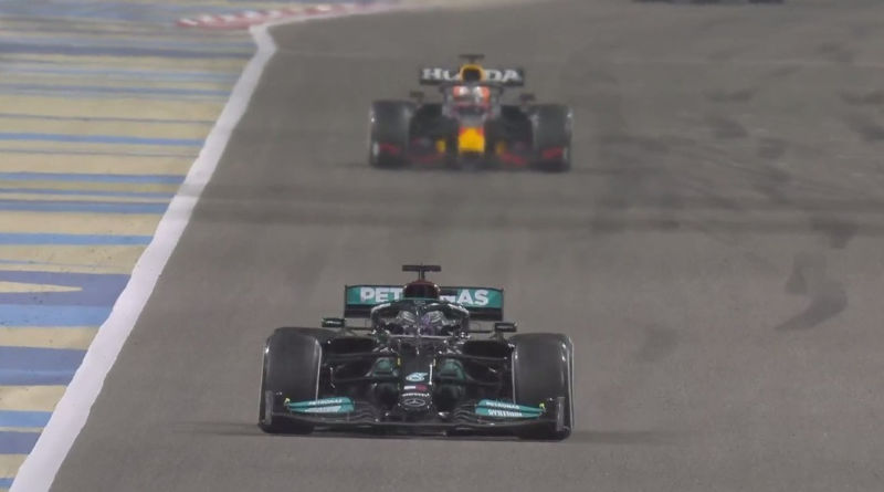 Hamilton bate Verstappen e vence o Grande Prêmio do Bahrein de F1 5