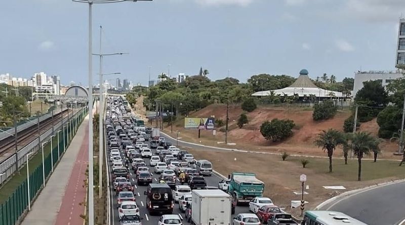 Policiais militares realizam carreata em protesto pela morte de Wesley Soares 1