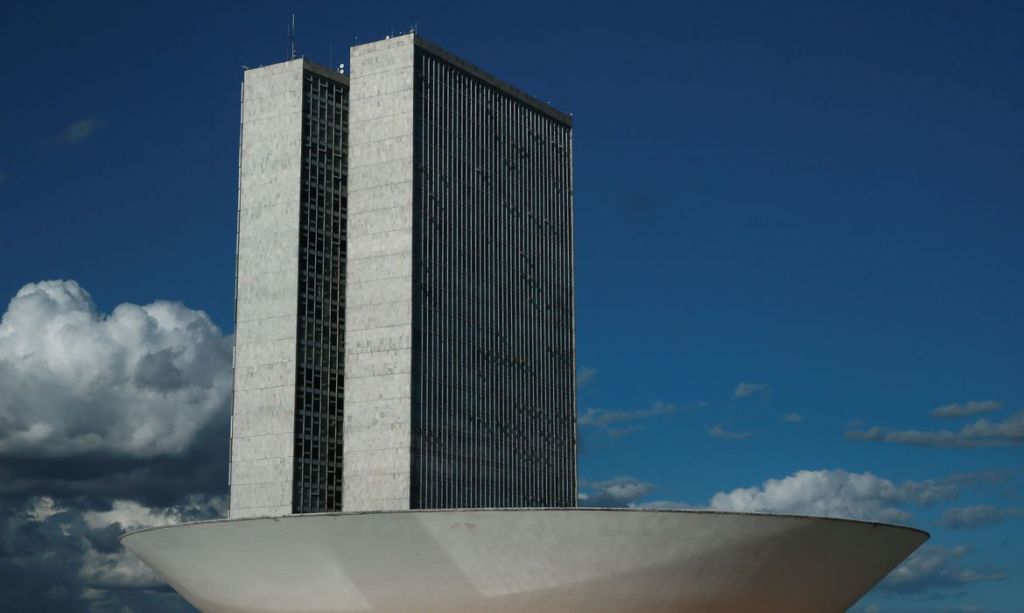 Câmara acelera proposta que amplia limite do MEI 1