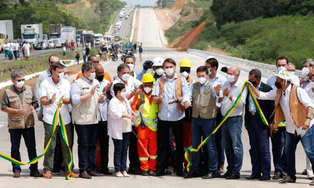 Governo Federal inaugura na Bahia duplicação de 22 km na BR-101 1