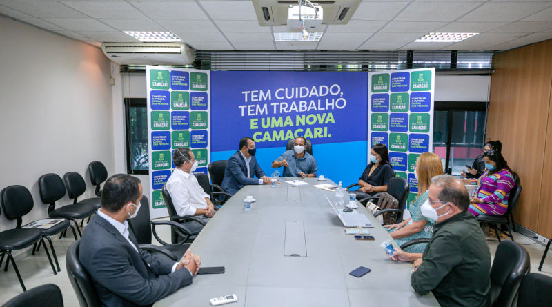 Aulas em Camaçari só serão retomadas após 100% dos profissionais de educação receberem a 1ª dose da vacina, diz Elinaldo 1