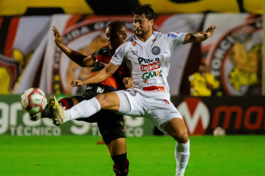 Vitória volta a empatar pelo Brasileiro jogando no Barradão 1