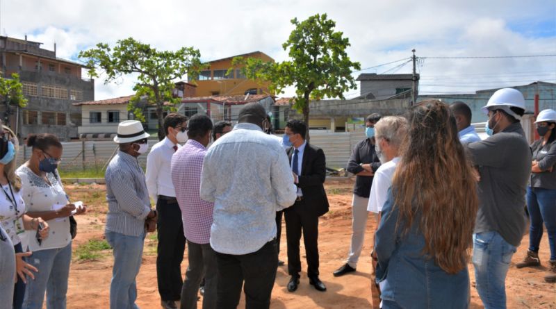 Comissão visita obras da Praça de Abrantes 1