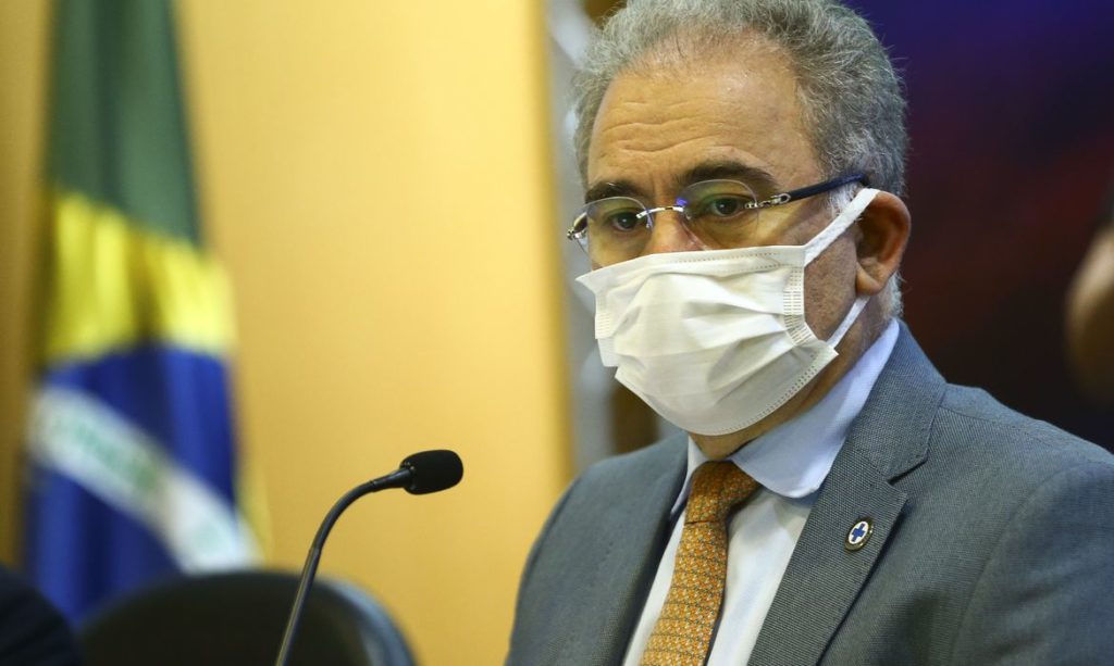 Marcelo Queiroga anuncia 1,5 milhões de dose da Janssen