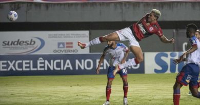 Flamengo passeia em Pituaçu e aplica sonora goleada de 5 a 0 no Bahia 3