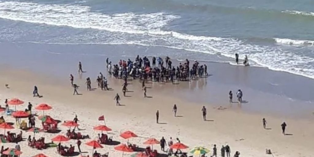 Homem sofre ataque de tubarão em praia de Pernambuco 1