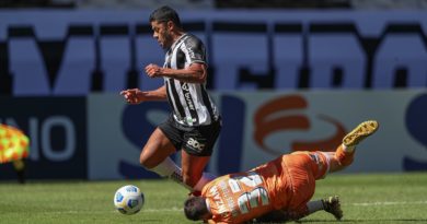 Atlético-MG bate o Bahia em manhã inspirada do aniversariante Hulk 2