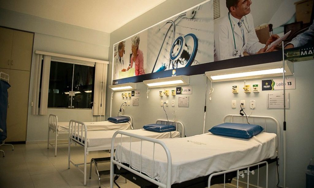 Mortes por covid-19 caem 9% e casos recuam 29%, informa ministério 1