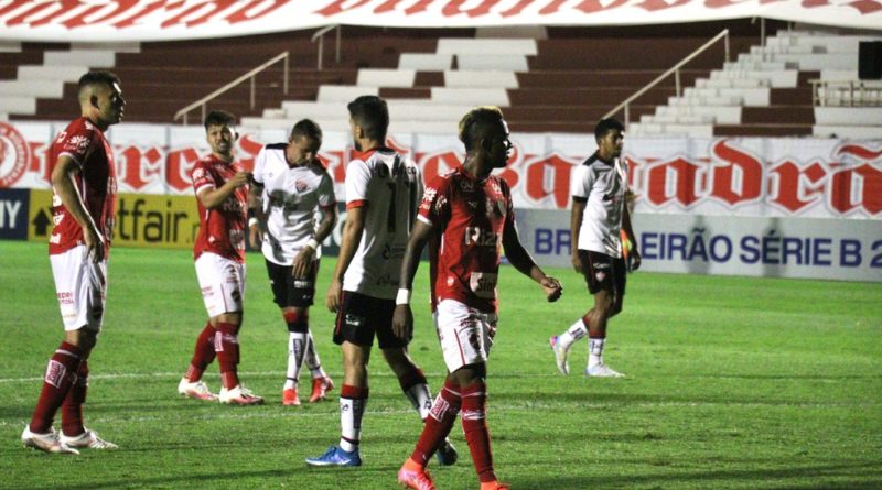 Vitória empata contra o Vila Nova (GO) e termina primeiro turno da Série B na zona de rebaixamento 1