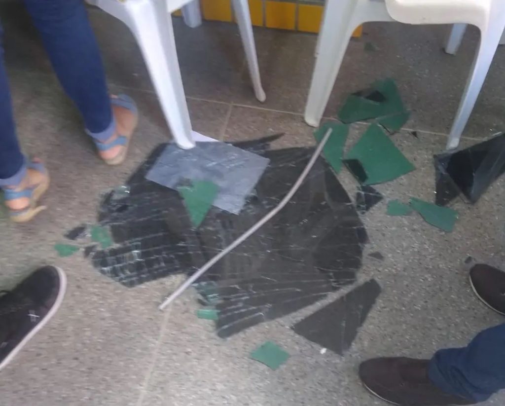 Tiroteio provoca tumulto no Centro de Vacinação contra Covid em Camaçari 1