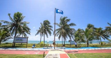 Itacimirim e Guarajuba renovam selo Bandeira Azul 2022-2023 3