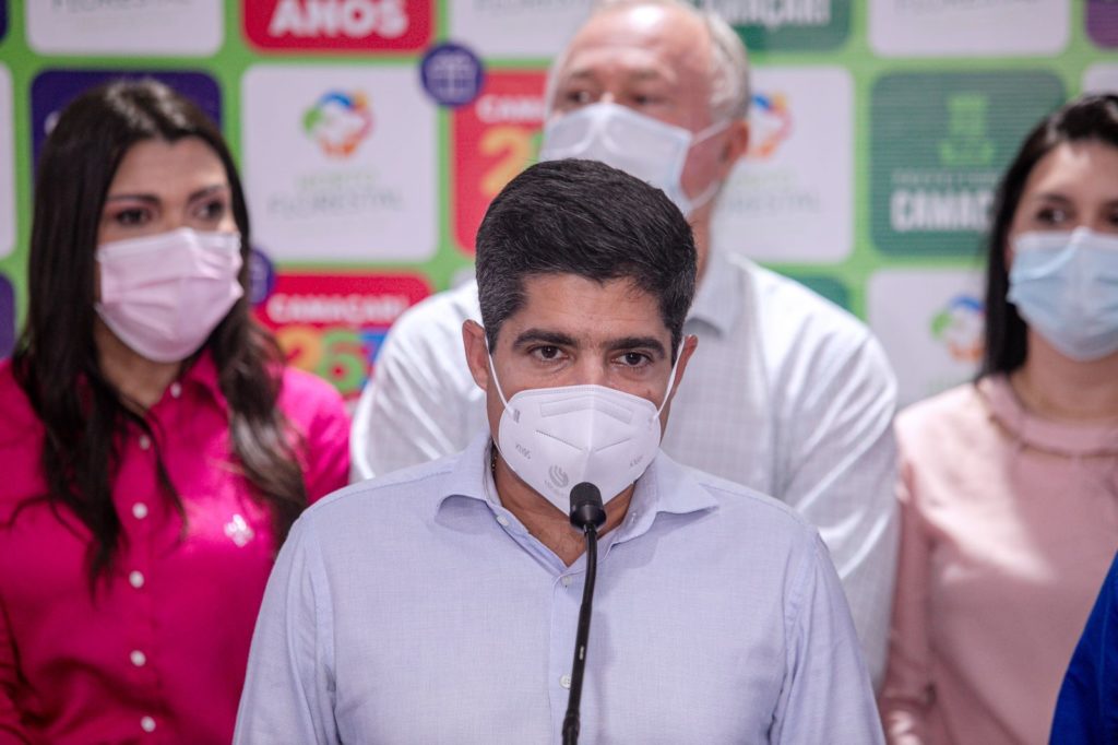 Neto confirma que fusão entre DEM e PSL pode acontecer no próximo mês 1