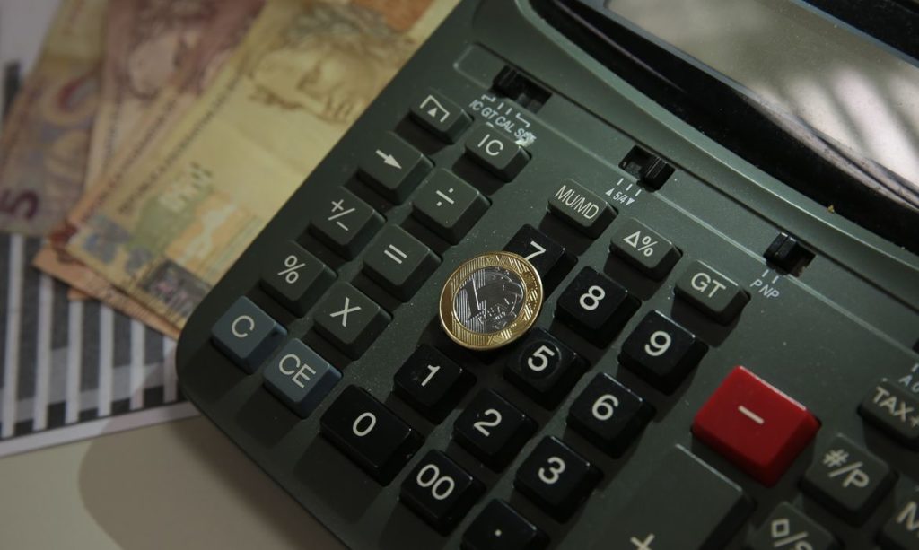 Aumento do IOF pesa no bolso dos pobres e desmente discurso de que só atinge os ricos 1