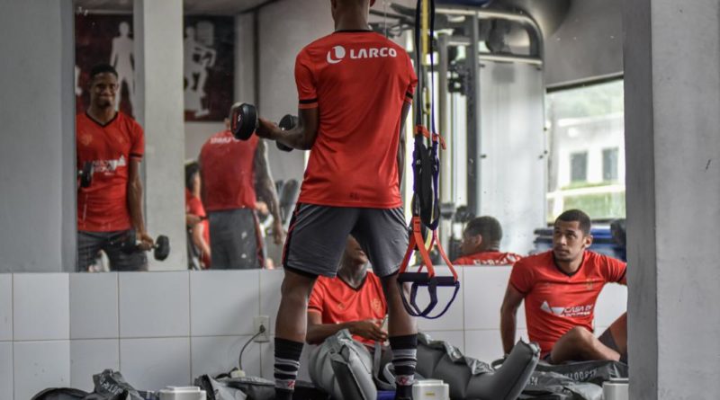 Vitória mantém foco para jogo decisivo contra a Ponte 1