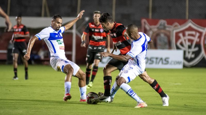 Confiança bate o Vitória no Barradão e clube continua declínio rumo a Série C 9