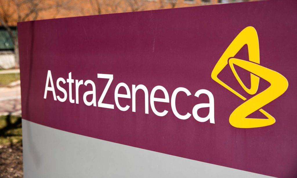Medicamento da AstraZeneca reduz mortes e casos graves de covid-19 1
