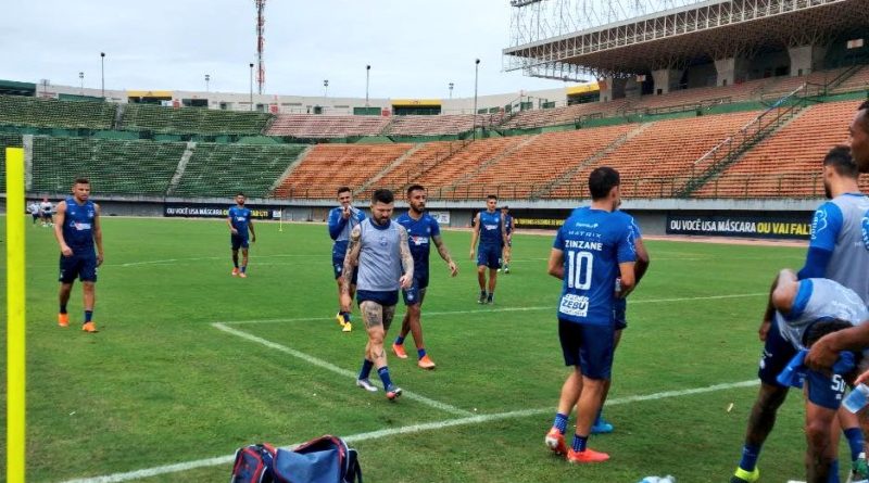 Com a volta de Rossi, Bahia inicia preparação para jogo contra o Juventude 1