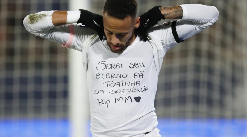 Neymar marca gol e faz homenagem a Marília Mendonça: 'Serei seu eterno fã'