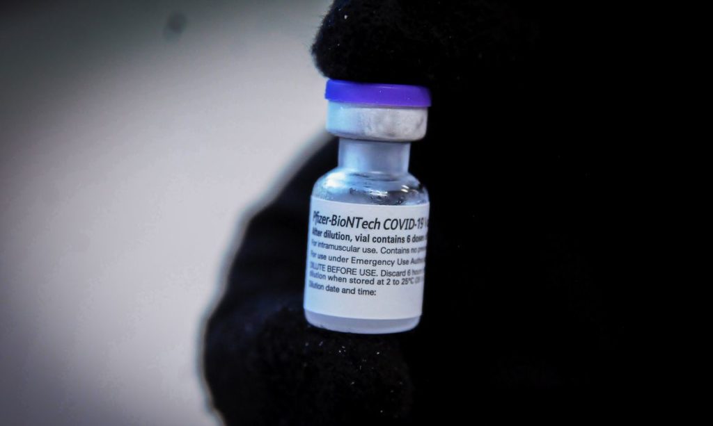 Anvisa aprova dose de reforço para vacina da Pfizer 1