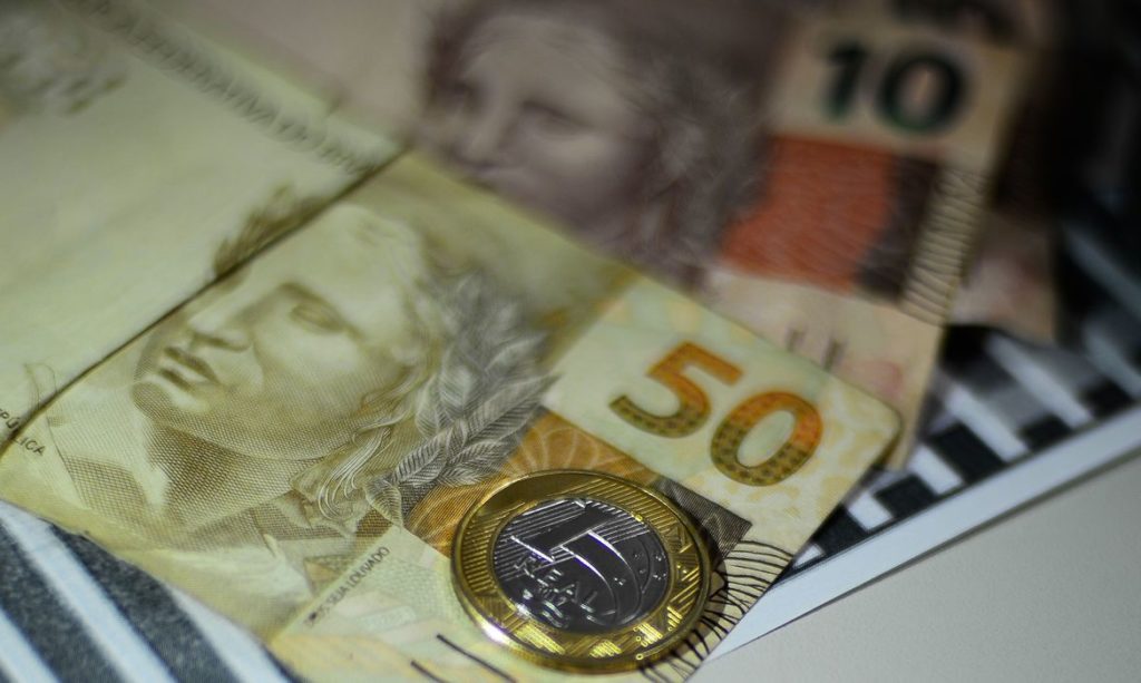 Bahia está entre os estados com menor renda média do trabalho no Brasil, aponta IBGE 1
